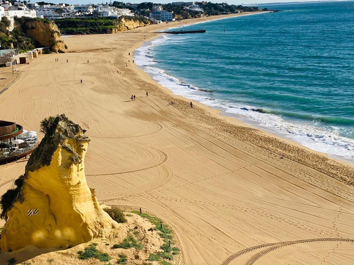 Deluxe Apartment In Albufeira Old Town, 200M Walk To Beach, Pool Parking ภายนอก รูปภาพ